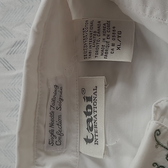 White button-down with embroidery - Picture 4 of 4